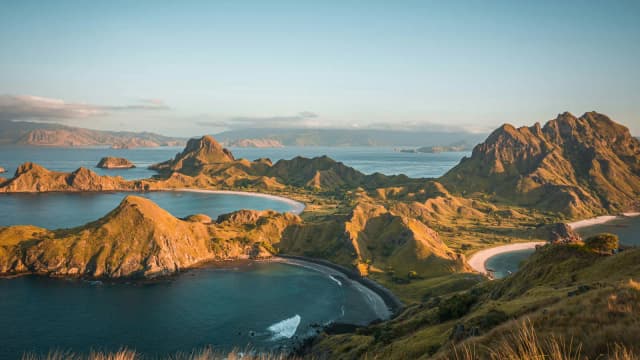 Komodo Island Guide: Dragons, Pink Beach and Boat Trips