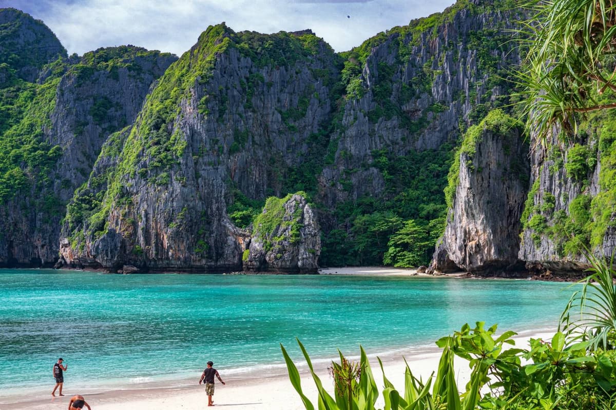 Phuket, Phi Phi & Krabi Island Escape