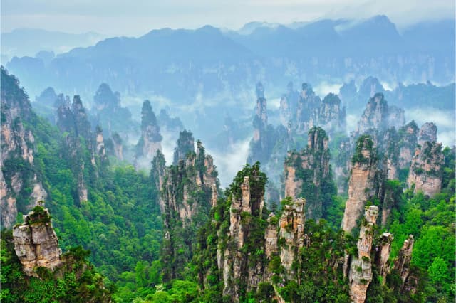 Zhangjiajie Tour