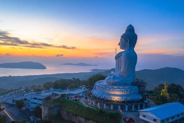 Bangkok Pattaya Phuket Tour