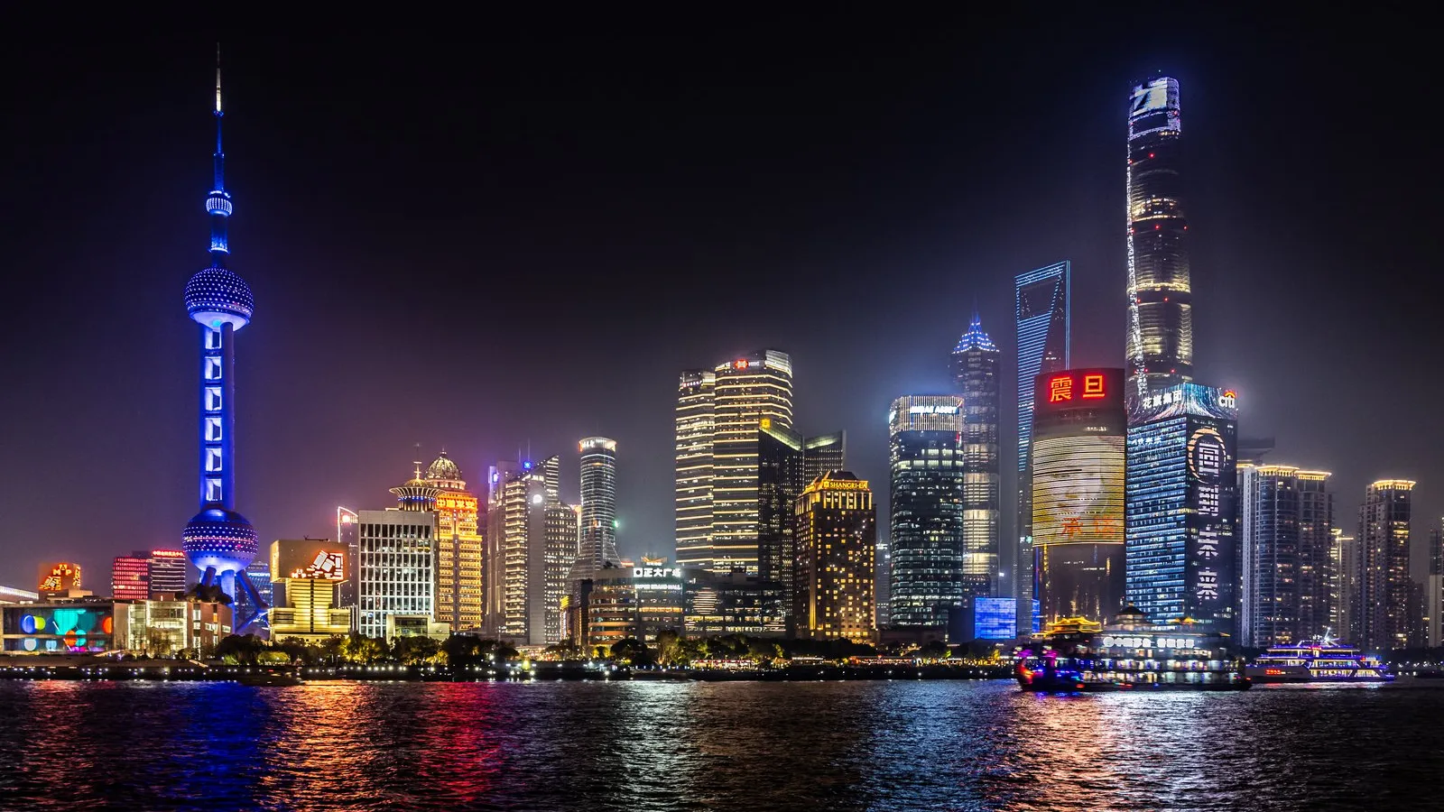 Things to Do in Shanghai: The Bund, Old Town and Disneyland