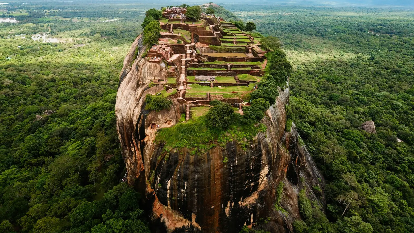 Sigiriya Lion Rock: How to Climb Sri Lanka's Rock Fortress